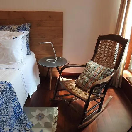 Space Luxury And River View With Balcony Lisbon